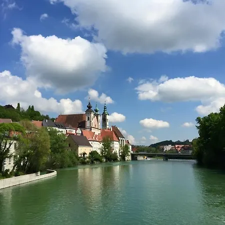 & Restaurant Christkindlwirt Hotel