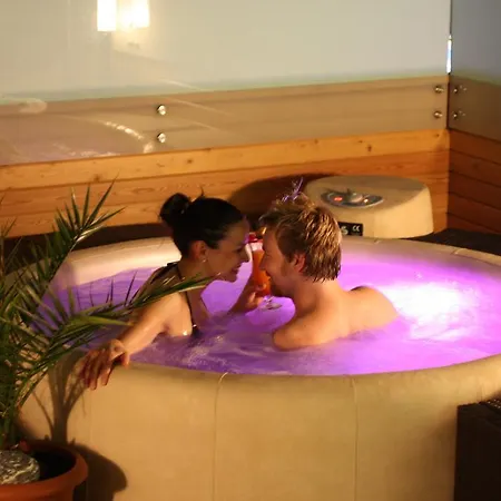 ホテル & Restaurant Christkindlwirt 4*