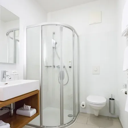 & Restaurant Christkindlwirt 4*