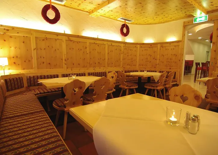 & Restaurant Christkindlwirt Отель Штайр