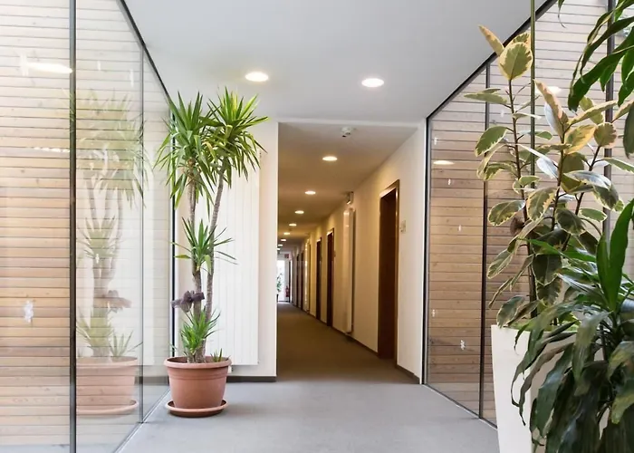 & Restaurant Christkindlwirt 4*