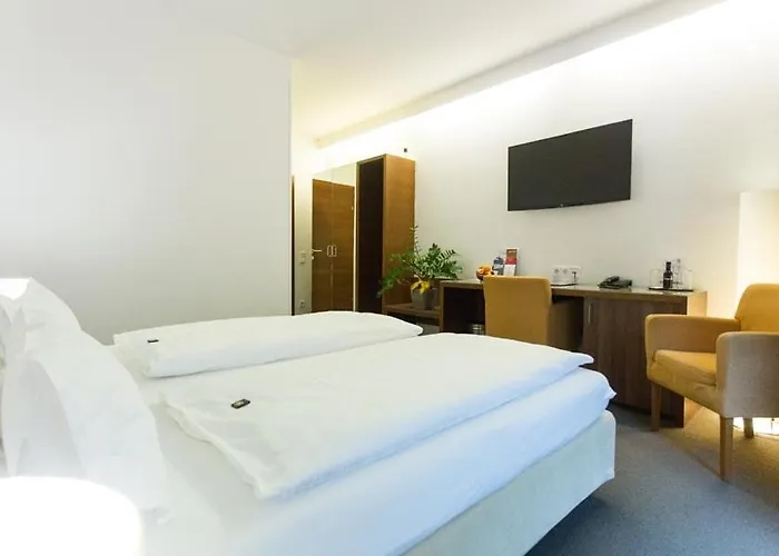 & Restaurant Christkindlwirt מלון שטייר